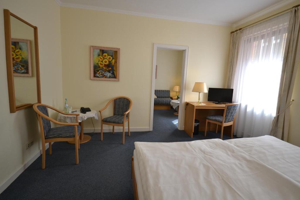 Hotel Binz 베른카슈텔쿠에스 객실 사진